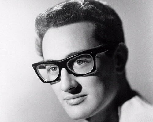 616791eaeba29a6d19157490_61645118dc593ada04edba59_buddy_holly